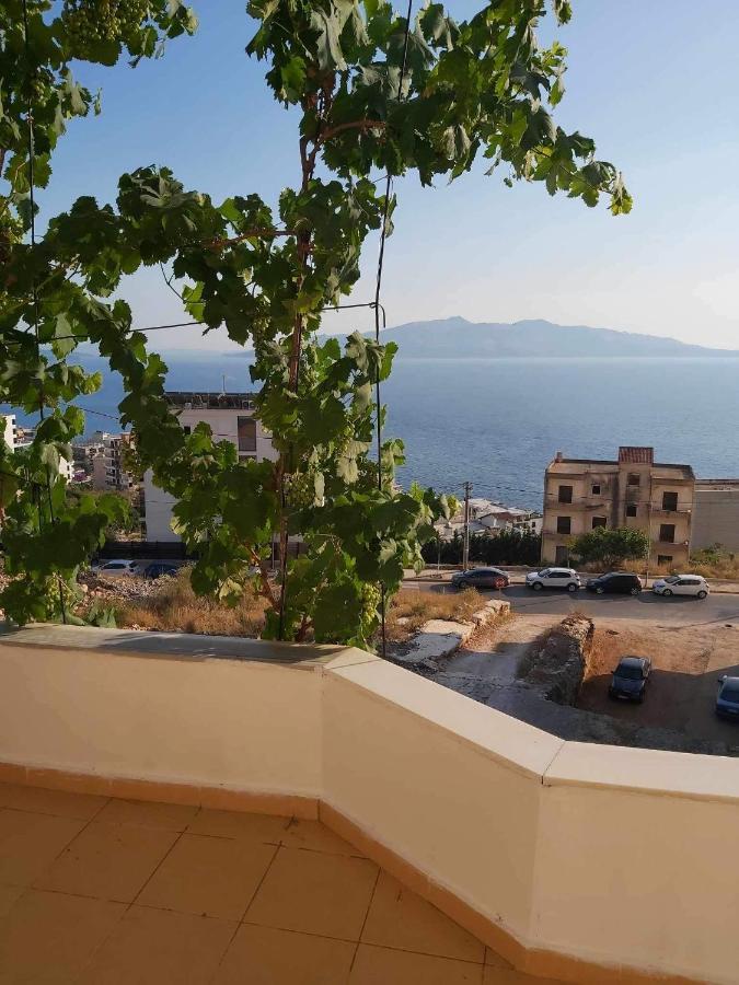 White Panorama Apartment Sarande Luaran gambar