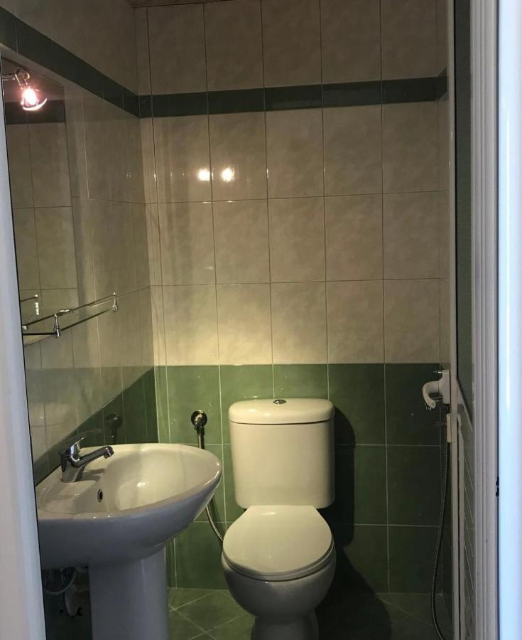 White Panorama Apartment Sarande Luaran gambar